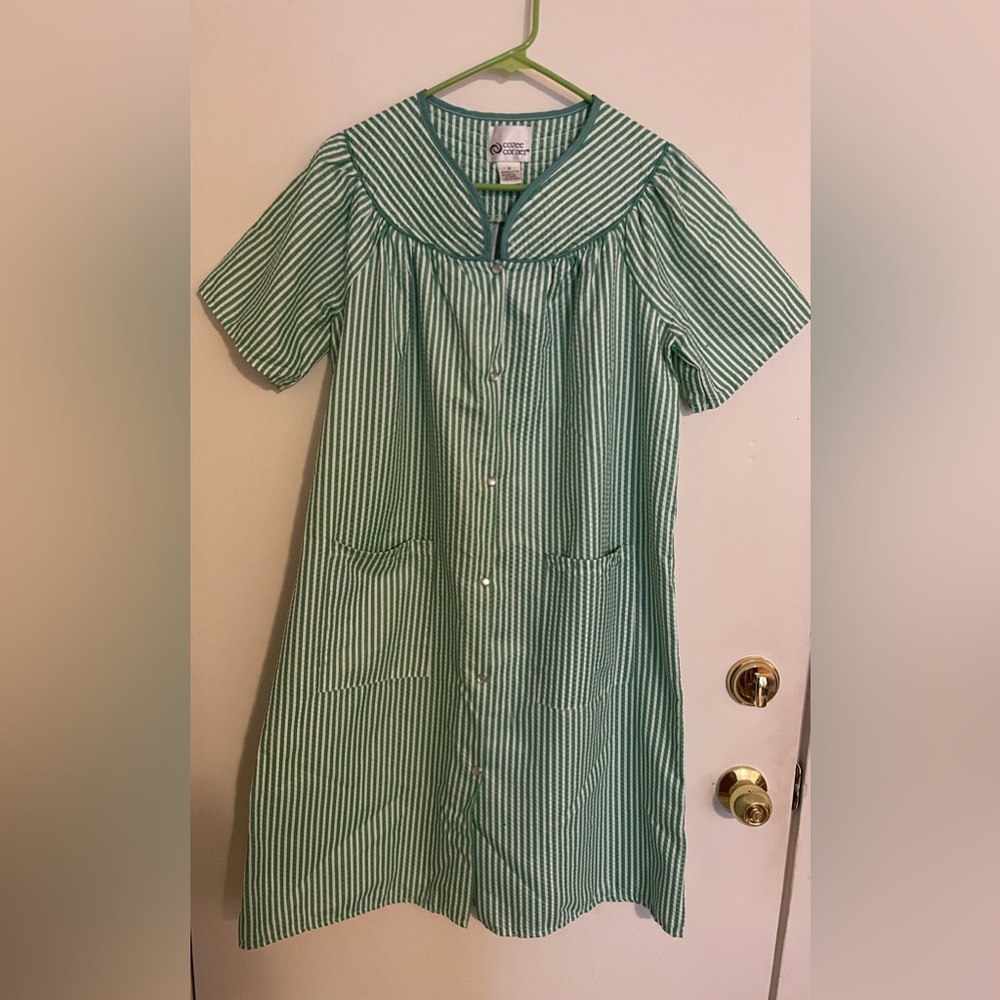 Cozee Corner Vintage Green Stripe Robe House Dress